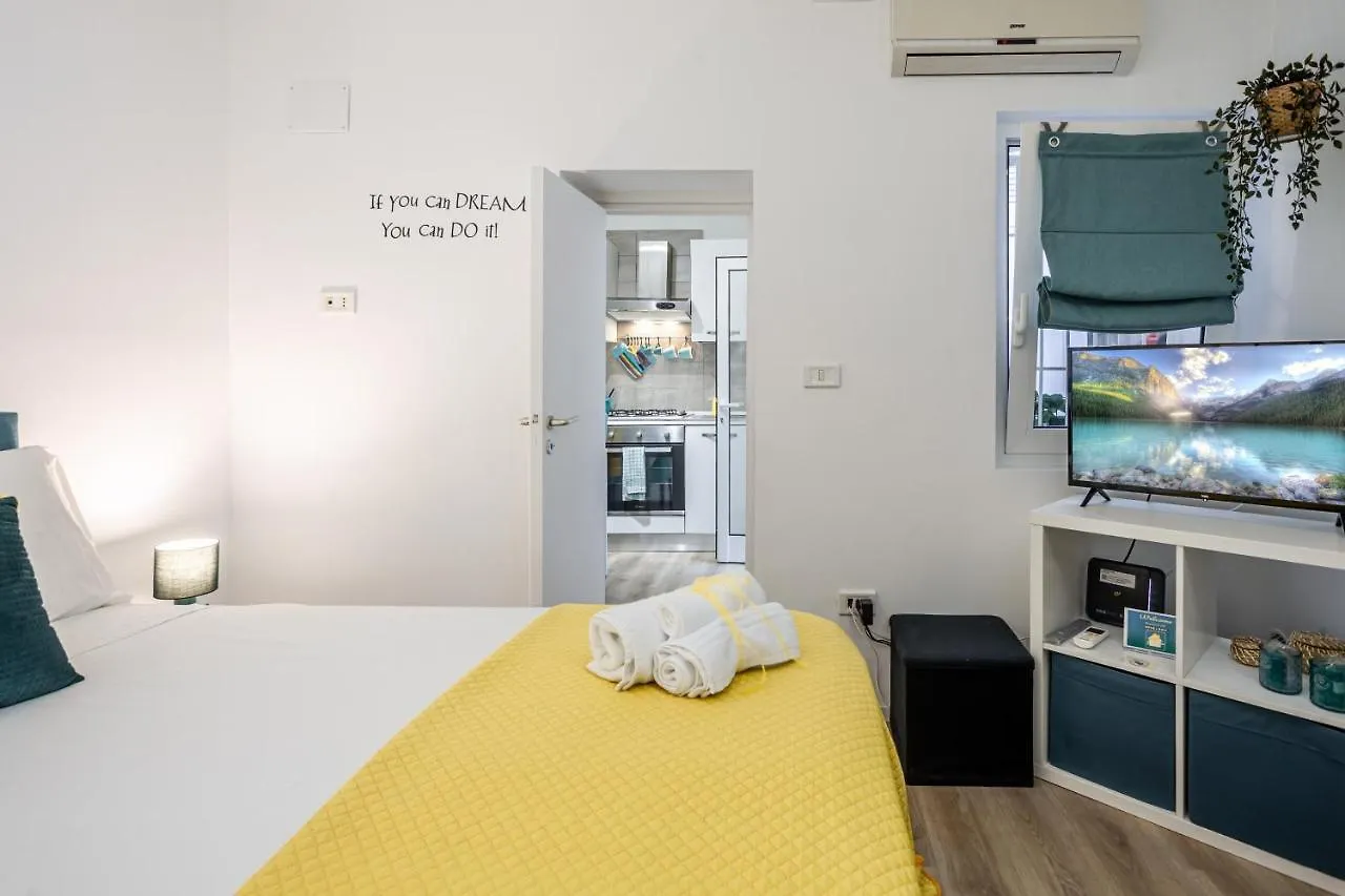 Yhellow Home Smart Apt With Netflix & Alexa バーリ 0*,